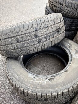 Zimní pneu 235/65/16c - 3