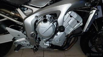 Yamaha Fazer 600 - 3