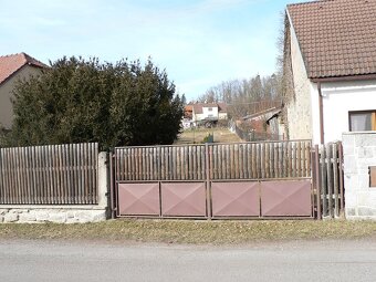 BEZDĚDOVICE - pozemek na RD - 3