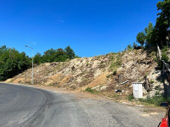 PRODEJ POZEMKU URČENÉHO K VÝSTAVBĚ RD - 3