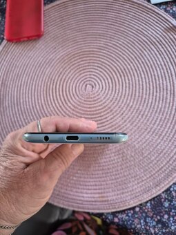 SAMSUNG GALAXY A50 - 3