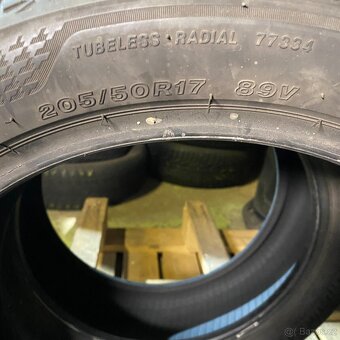 Letní pneu 205/50 R17 89V Bridgestone 4mm - 3