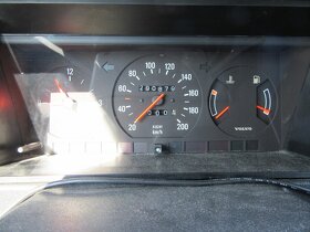 Volvo 240 GL 2,3 r.v.1989 - 3