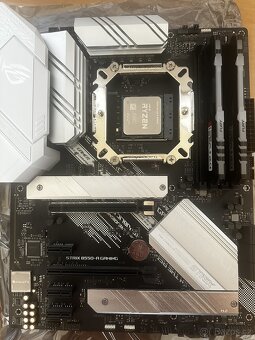 AMD Ryzen 9 5900X - 3