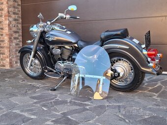 Suzuki Intruder C800 - 3