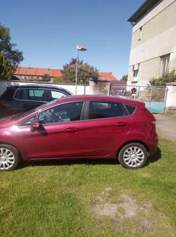 Ford Fiesta MK7 1.2516v 60kw rok 2010 Trend - 3