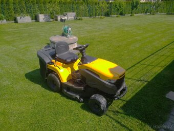 Stiga zahradní traktor a vozík Vares - 3