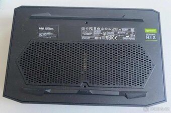 Mini počítač Intel NUC 11 Enthusiast NUC11PHKi7C - 3