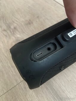 JBL Flip 4 - 3