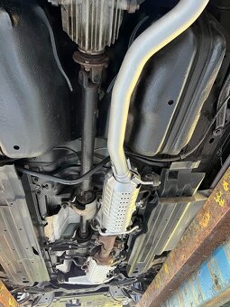 Mazda CX7 2011 2,2 D127 kw CHIP 4X4 Super stav Černá Perl. - 3