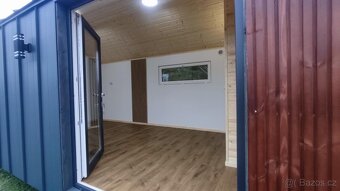 IHNED K ODBĚRU Celoroční mobilní - Modulový dům 9,5x3,5m - 3