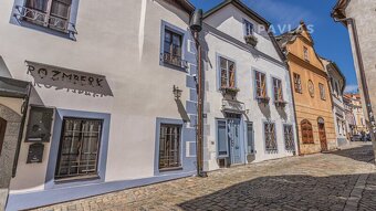Bydlete v historickém domě jen pár kroků od náměstí - 3