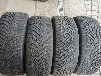 ZIMNÍ PNEU FIRESTONE 215/60R16 - 3
