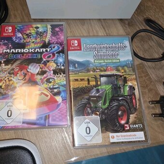 Nintendo Switch - 3