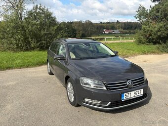 Volkswagen Passat Variant 2.0 TDI 125 kW • 4x4 • DSG • Kombi - 3