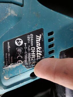Akumulátorové kombinované kladivo Makita DHR243 + 2x nabíječ - 3