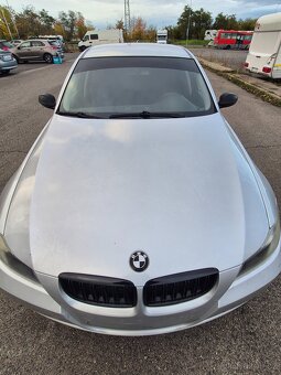 BMW E90 320i - 3