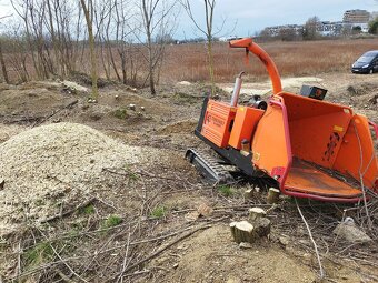 Profi - mobilný štepkovač Timberwolf TW190. - 3