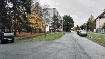 Pronájem halové garáže Plzeň Jubilejní ulice. - 3