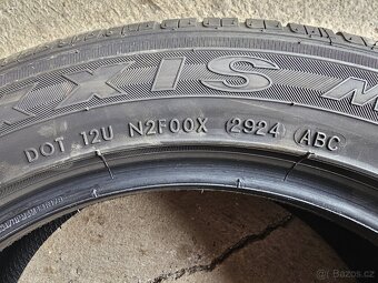 4x 215/55 R17 94V / 7,5mm / DOT 2924 Maxxis - 3