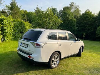 Mitsubishi Outlander , 2.2 DI-D ,4x4, odpočet DPH - 3