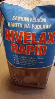 Zbytky ze stavby. - 3