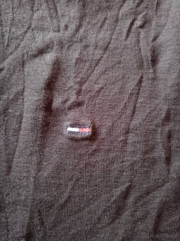 Tričko vel. S zn. Tommy Hilfinger - 3