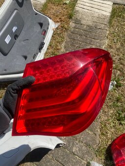 Náhradní díly BMW F01 - 3