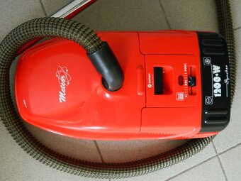 Vysavač Zelmer - Meteor 1200 W - 3
