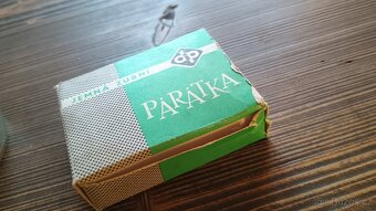 Retro láhev a párátka - 3