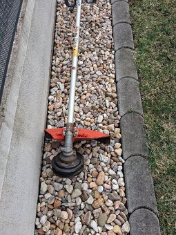 Křovinořez oleo mac - 3