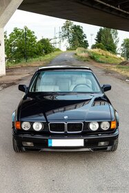 BMW řada 7 - E32 740iL V8 1993 - 3