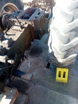 Traktor Zetor 7045 - 3