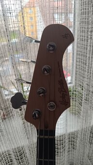 Baskytara HB - 3