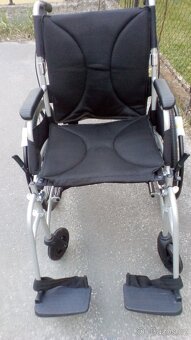 INVALIDNÍ VOZÍK-45CM-ODLEHČEN-Zadní brzdy-mohu zaslat po ČR - 3