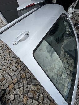 Škoda octavia 2- přední levé dveře - 3