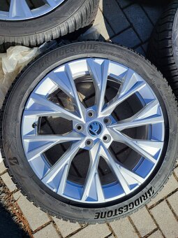 NOVÉ 18" Zimní Škoda DOFIDA Superb IV 4 3P Original ET44 - 3