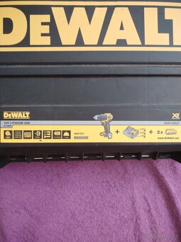 Aku vrtačka s příklepem DeWALT - 3
