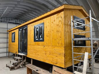 Prodám maringotku / tiny house / d. 8m, š. 2,8m, v. 3,5m - 3