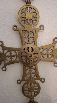 vintage byzantský bronzový křížový závěsný svícen - 3