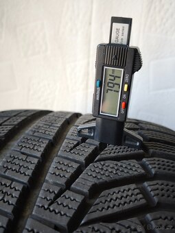 295/35 r21 zimní pneumatiky Hankook 7,5-8mm - 3