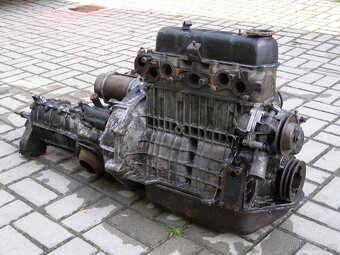 Motor Škoda 100 - 3