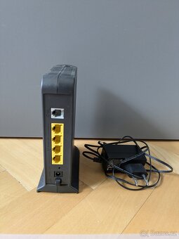 Internetový modem Zyxel Prestige P-660HN-T3A - černý - 3