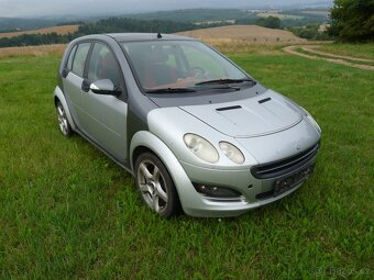Smart FourFour 1,3 Benzin r.v. 2005 NAHRADNI DILY - 3