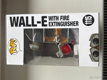 Funko Pop WALL-E s hasičákem - 3