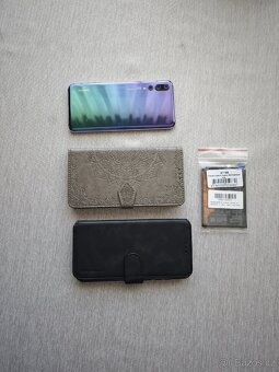 Prodej telefonu Huawei P20 Pro - 3