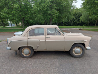 Moskvič 407, rok 1962, 1360ccm, 33 KW, 52000km, pojízdné - 3