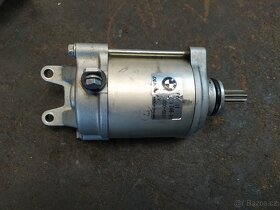 BMW S1000RR díly motoru levně - 3