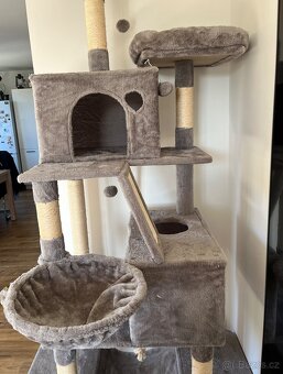 Patrové škrabadlo pro kočky - 3