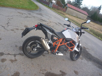 KTM 690 Duke ABS - 3